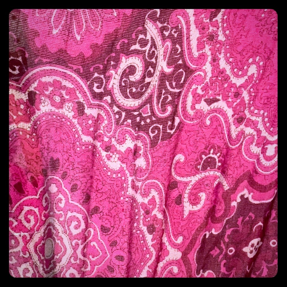 Pink paisley semi-sheer scarf 76’ x 20”